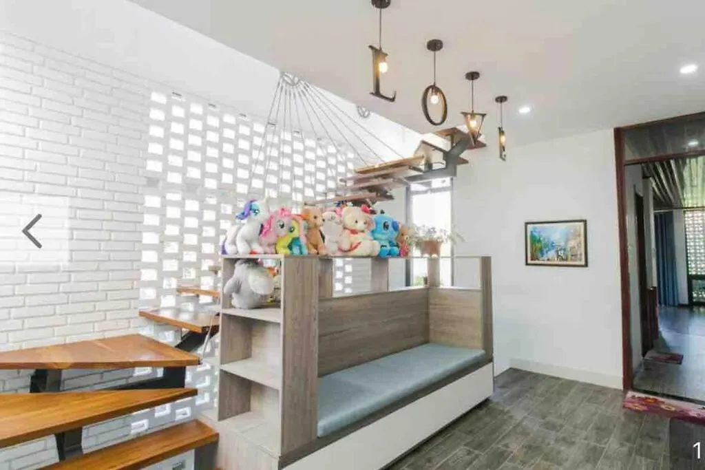 Villa F.Home Modern & Art 3Br Near My Khe Beach Da Nang